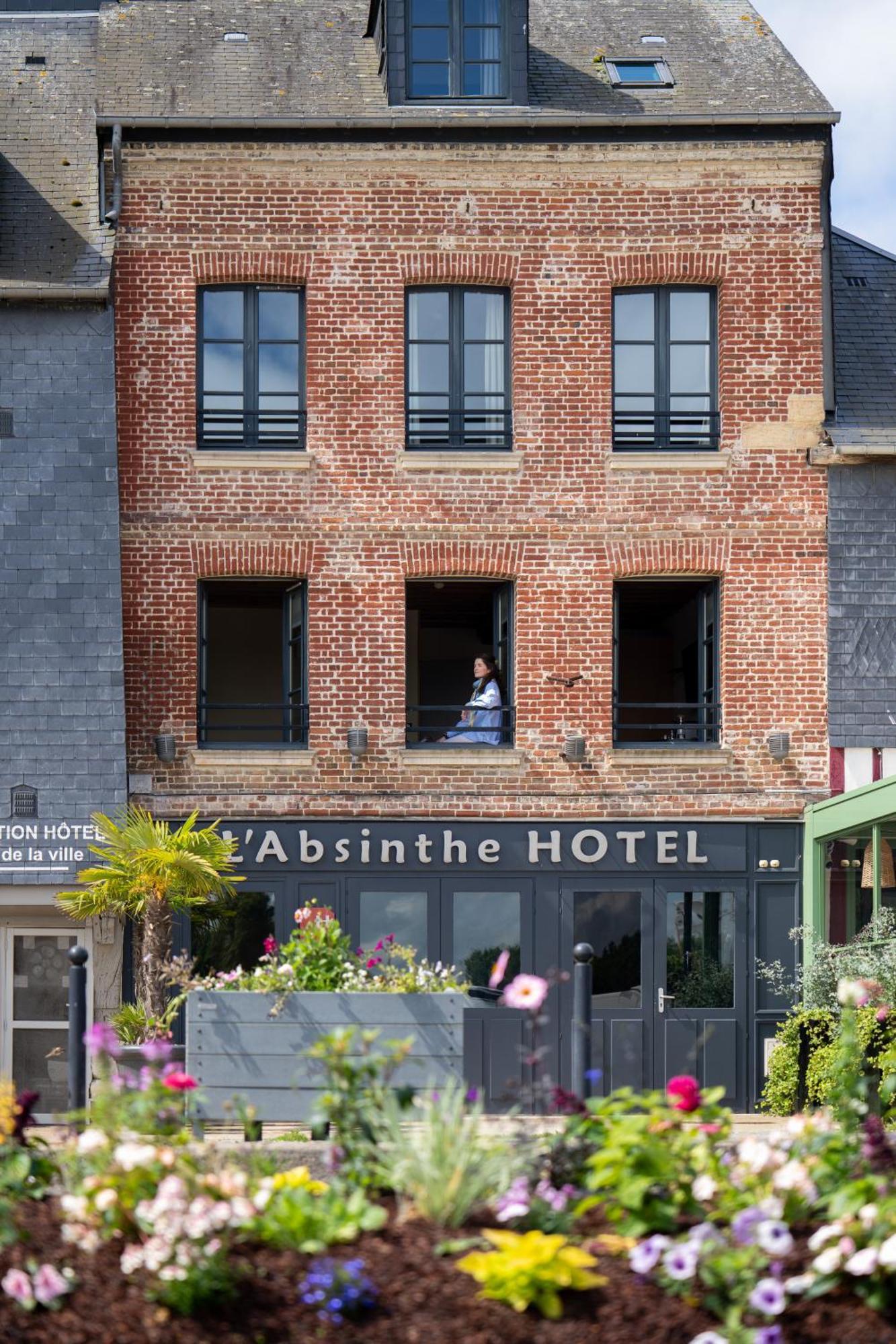 L'Absinthe Hotel องเฟลอร์ ภายนอก รูปภาพ